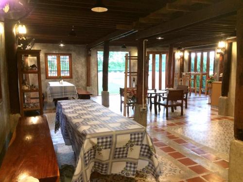 เฮือนฮอมคำโฮมสเตย์(Huanhomkham homestay) in San Pa Tong