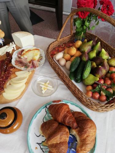 Villa Santa Elena B&B - Country Home Holiday in Сала-Консіліна