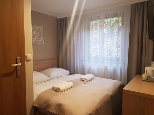 1 double bed