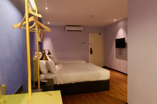 Le Embassy Hotel Georgetown