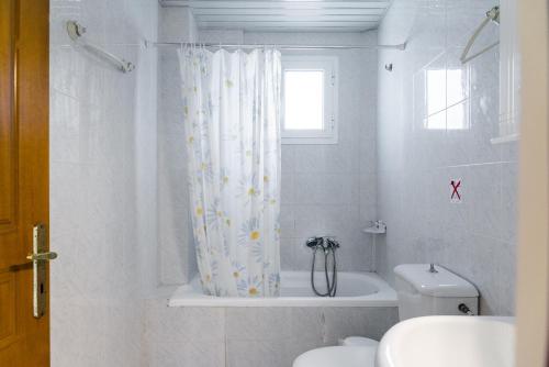 Bratis Apartments - image 3