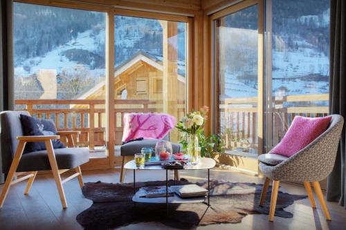 Chalet Pajules - OVO Network