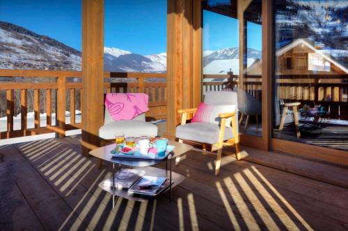 Chalet Pajules - OVO Network