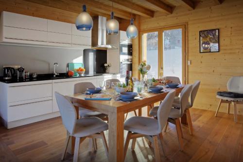 Chalet Pajules - OVO Network