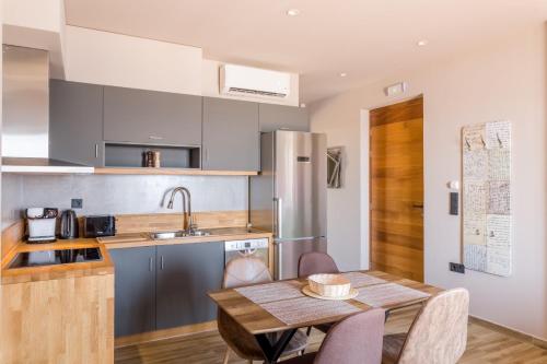 Sophia's Beach House - image 2