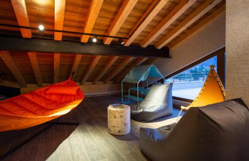 Base Camp Lodge Hotels - image 3