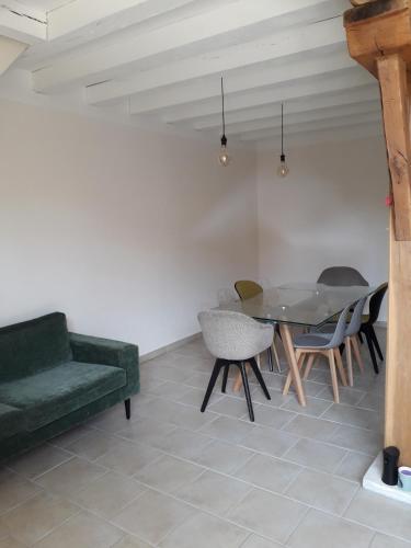 Maison en pierre totalement renovée gîte à louer Pithiviers