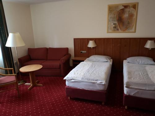 Double Room with Private Bathroom