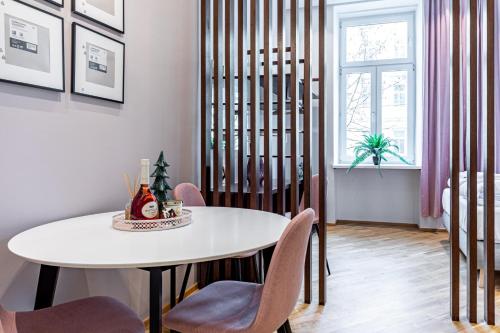 ZEUS Design Apartments 4