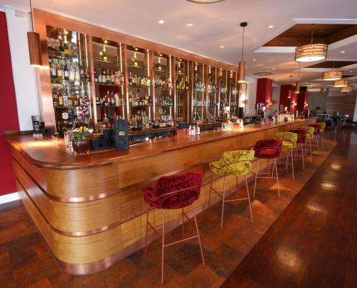 Royal Exeter Hotel - image 14