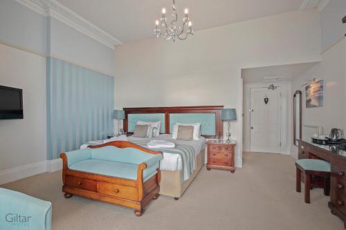 Giltar Hotel - image 8
