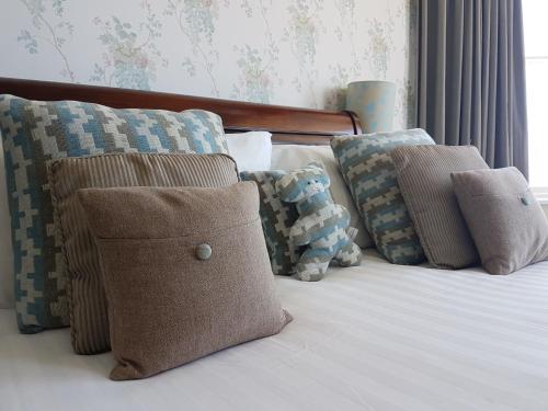 Giltar Hotel Room Type - Deluxe Double Room with View