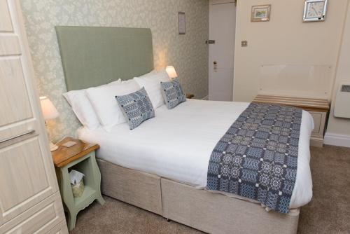 Giltar Hotel Room Type - Premier Double Room with View