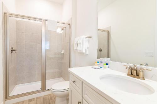 Adorable Cottage with Daily Housekeeping near Disney at Margaritaville 8052D - main image