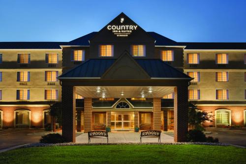 Country Inn & Suites by Radisson, Lexington, VA