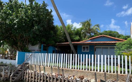 Two-Bedroom House - Beachfront image 1