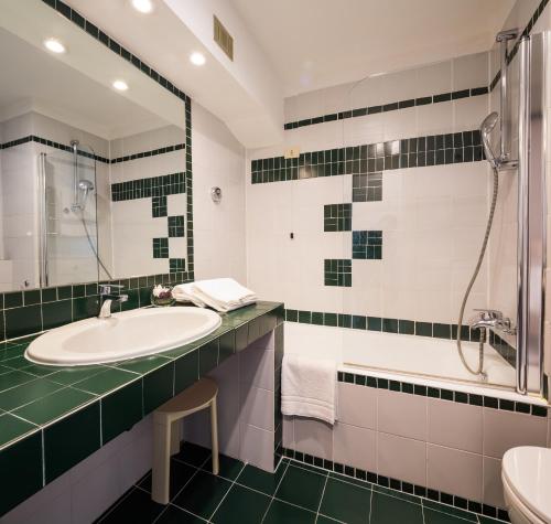 Best Western Blaise & Francis - image 7