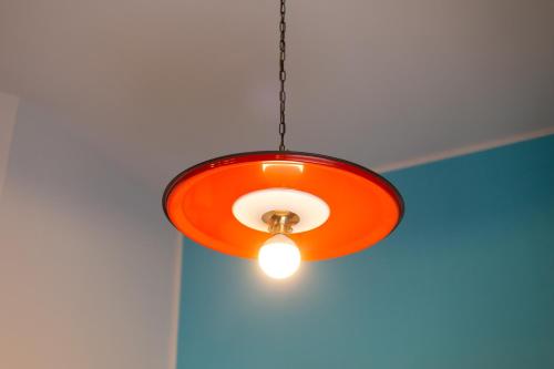 Design Apartment Next Sorbillo on Tribunali - image 3