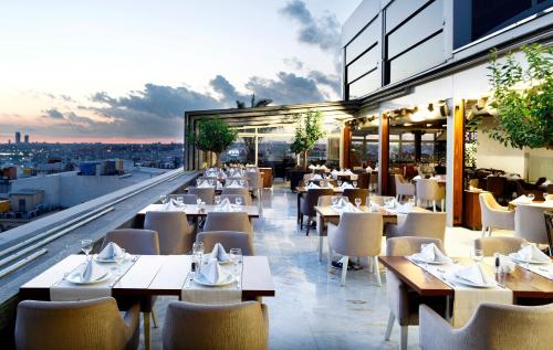 Balcony/terrace, Darkhill Hotel in Beyazit