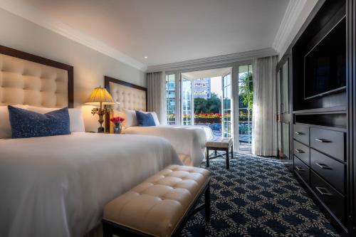 Beverly Hills Plaza Hotel & Spa - image 13