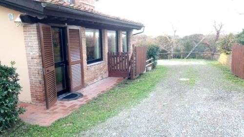  Casolare Toscano in Lorenzana