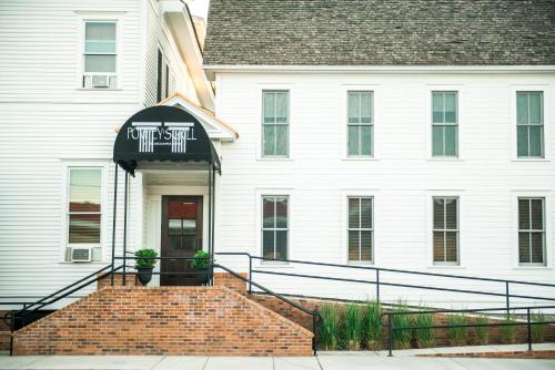 The Sacajawea Hotel - image 7