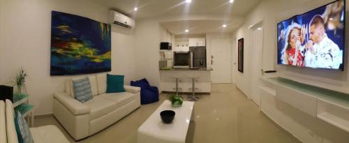 One-Bedroom Apartment image 10