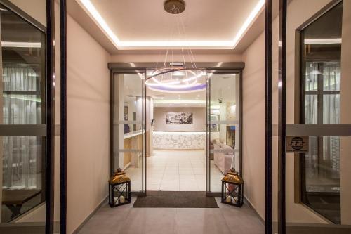 Bejárat, Telesilla Hotel in Korfu