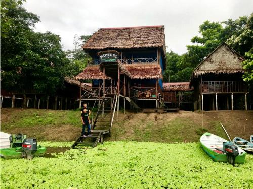 Yaku Amazon Lodge & Expeditions