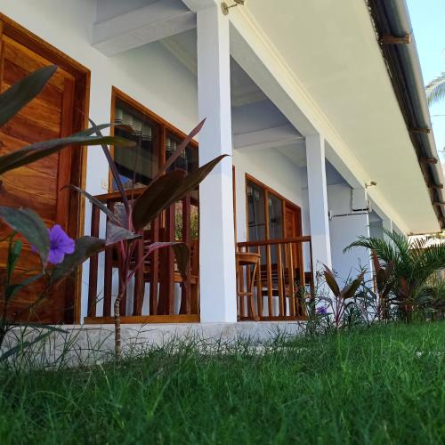 Elisa Homestay Areguling