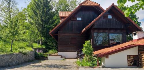 Holiday House Pure Nature