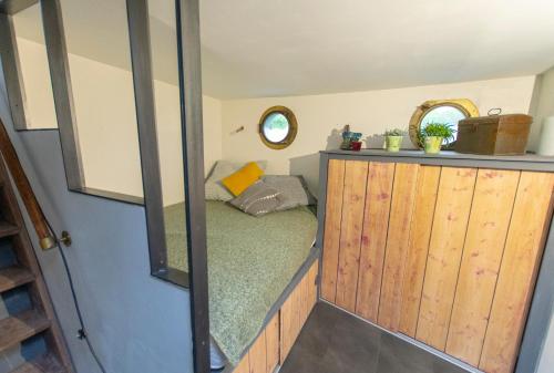 PENICHE Coeur de LILLE citadelle Terrasse 24H24H access