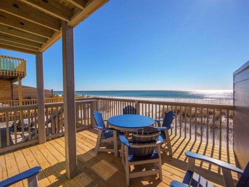 Beach Axis E by Meyer Vacation Rentals - image 6