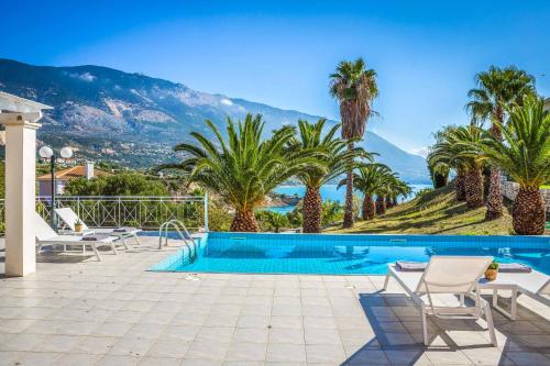  Villa Bellarosa, Ferienwohnung in Karavomylos