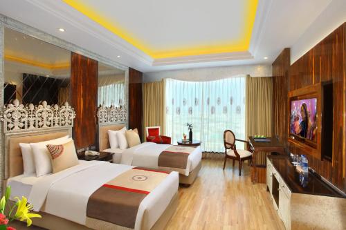 Seven Seas Hotel photo 2