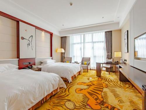 Binhai Jinling International Hotel 