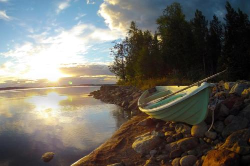 Napapiirin Järvilomat