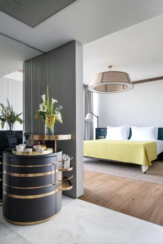 230016125 Voyage Belek Golf & Spa Hotel