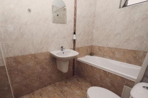 Sky Garden House - image 8