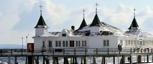 Villa Bella 1_ Reihe mit Meerblick in Ahlbeck, Deutschland