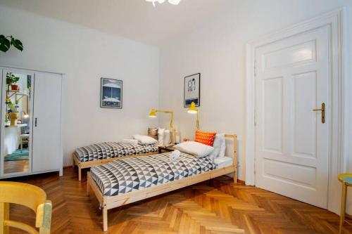 Blue Peace-apartment with FREE PARKING in center for 1-6 people