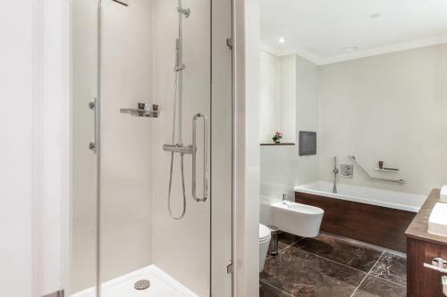 Taj 51 Buckingham Gate Suites and Residences