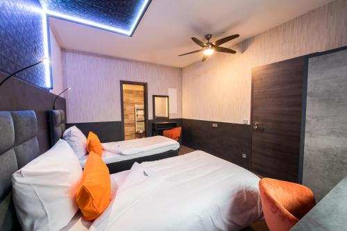 Hotel Lifestyle - image 8