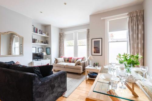 Bright Family Home Close To Wandsworth Common, Balham, London