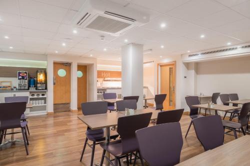 Quality Hotel Hampstead - image 10