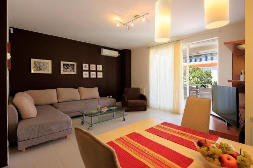 Apartments Luxury Living 4