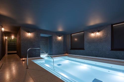 Taj 51 Buckingham Gate Suites and Residences