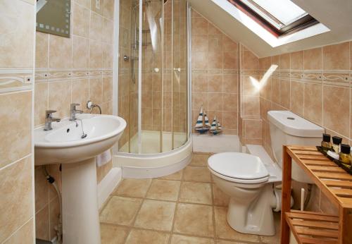 Smugglers Cove Cottage - image 3