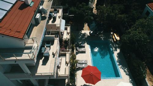 Apartments Luxury Living 2