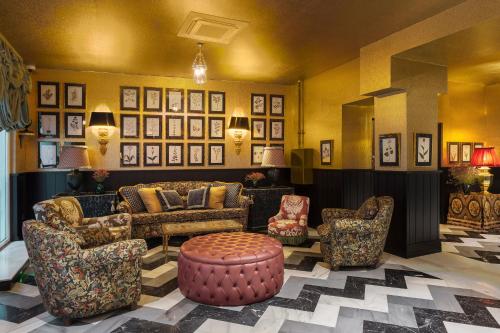 Room Mate Alba - main image